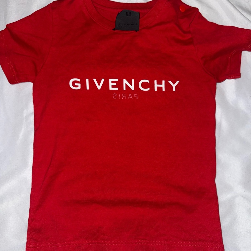 Givenchy Red Short Sleeve Tee Vibrant Crew Neck